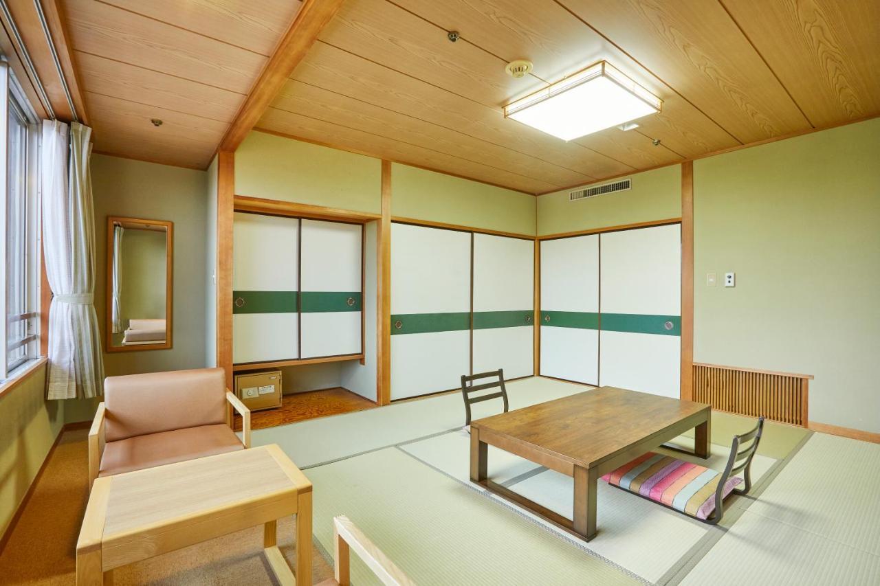 Kamenoi Hotel Kitsuregawa Sakura  Екстер'єр фото