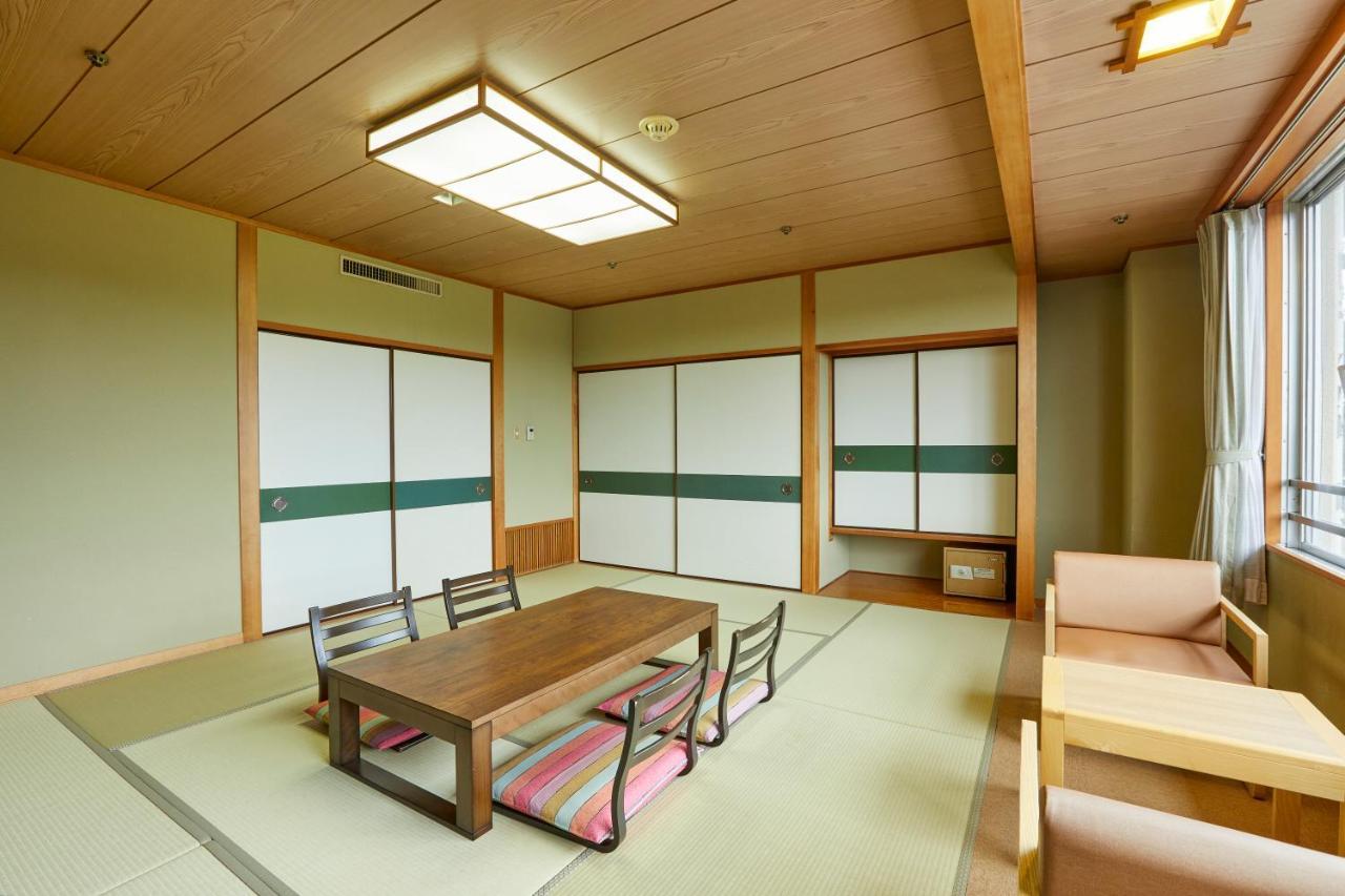 Kamenoi Hotel Kitsuregawa Sakura  Екстер'єр фото